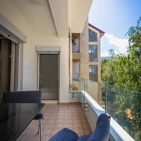 Diananina The Flat - *