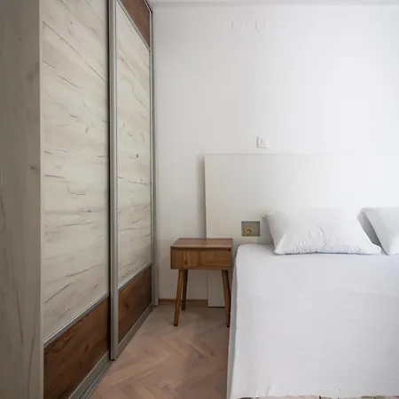 Diananina The Flat - Апартаменты *